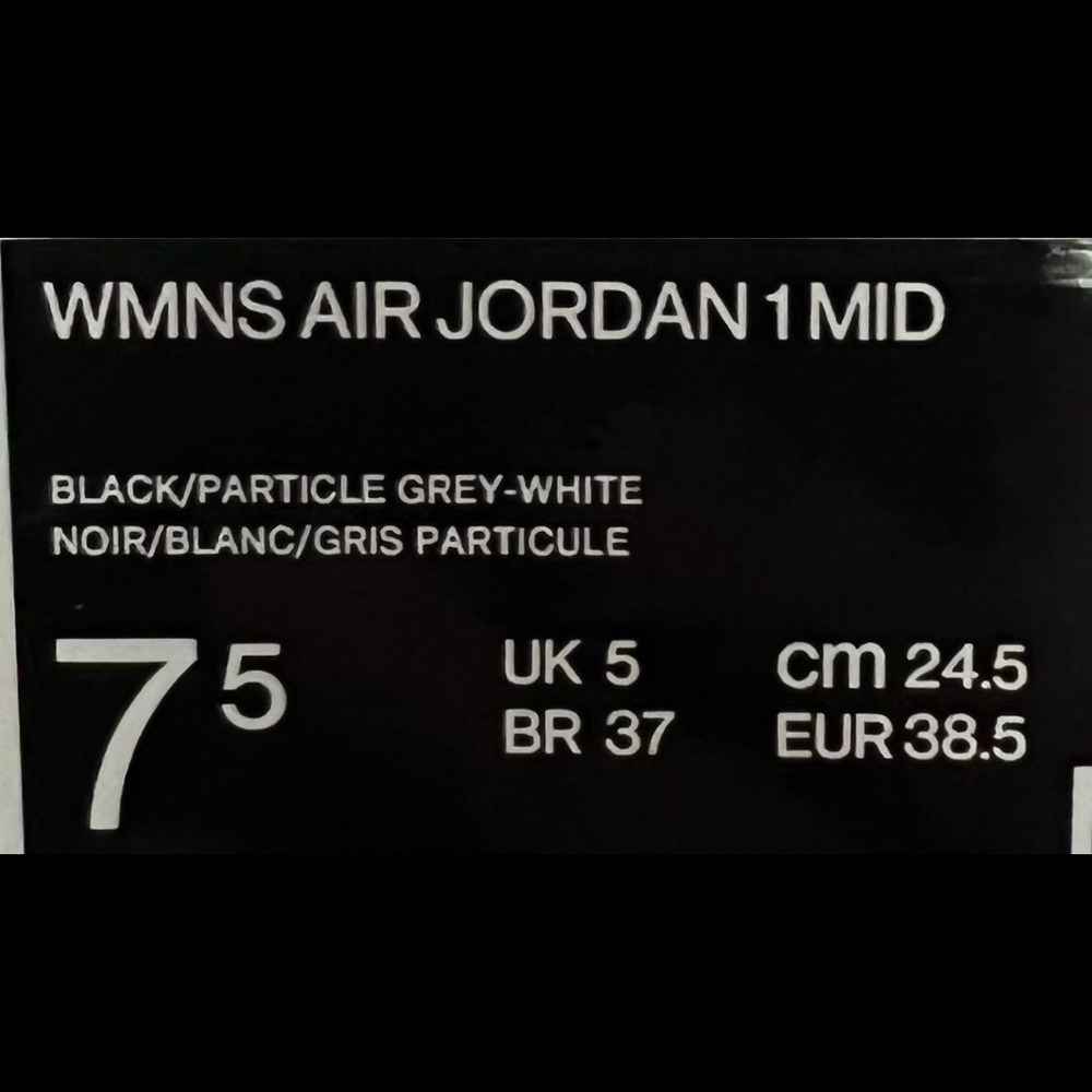 Women size 7.5 Jordan 1 MID - Picture 6 of 6